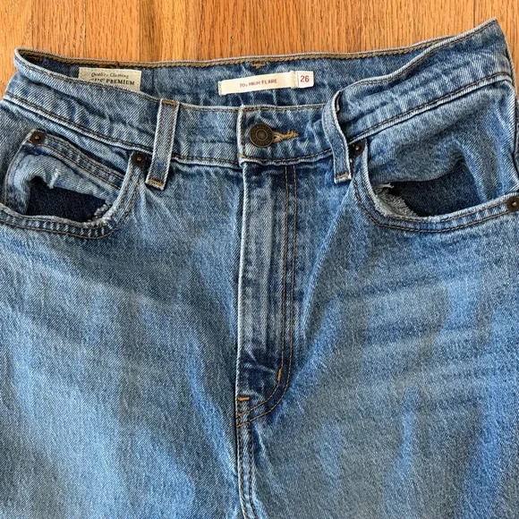 Levi’s 70s High Flare Wide Leg Jeans - Picture 3 of 6
